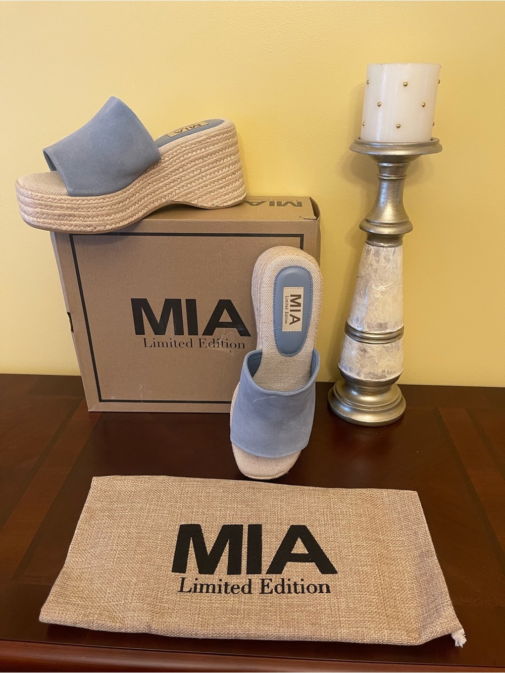 New, Limited Edition MIA Light Blue 7.5 Suede Espadrille Platform Slides